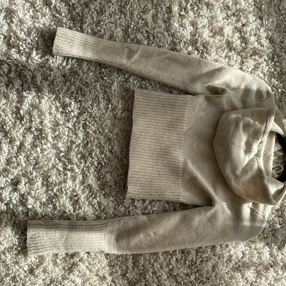 Knitted Set - Picture 3 of 5